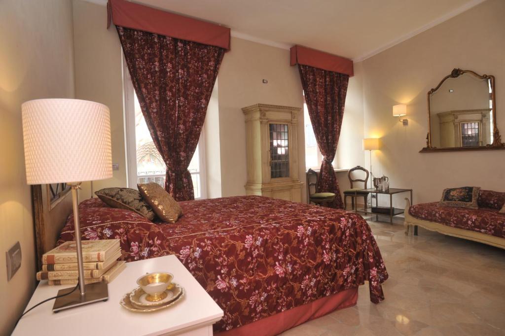 Relais Al Bel San Domenico Bed and Breakfast Άλμπα Δωμάτιο φωτογραφία